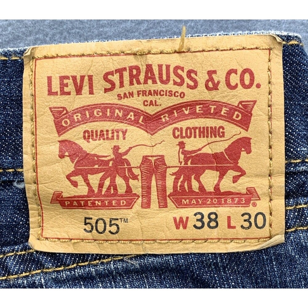 Levi's 505 Denim Jeans Men's Regular Fit Size 38X30 Blue Stretch Dark Wash - Picture 3 of 16